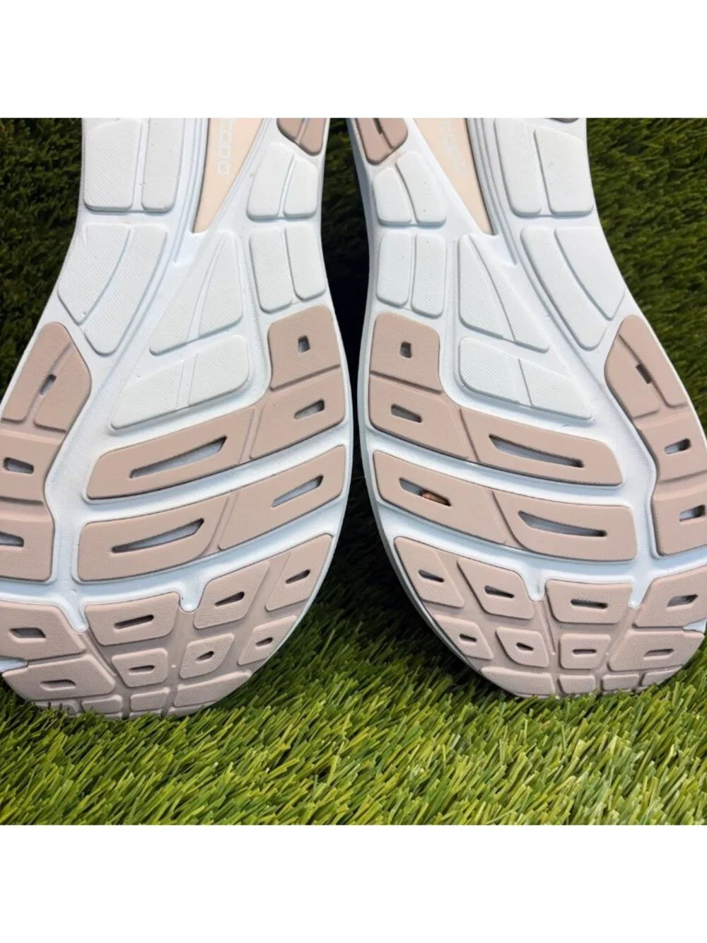 Topo Phantom 3 Womens Size 11 Gray Stone Athletic Running Walking Shoes Sneakers